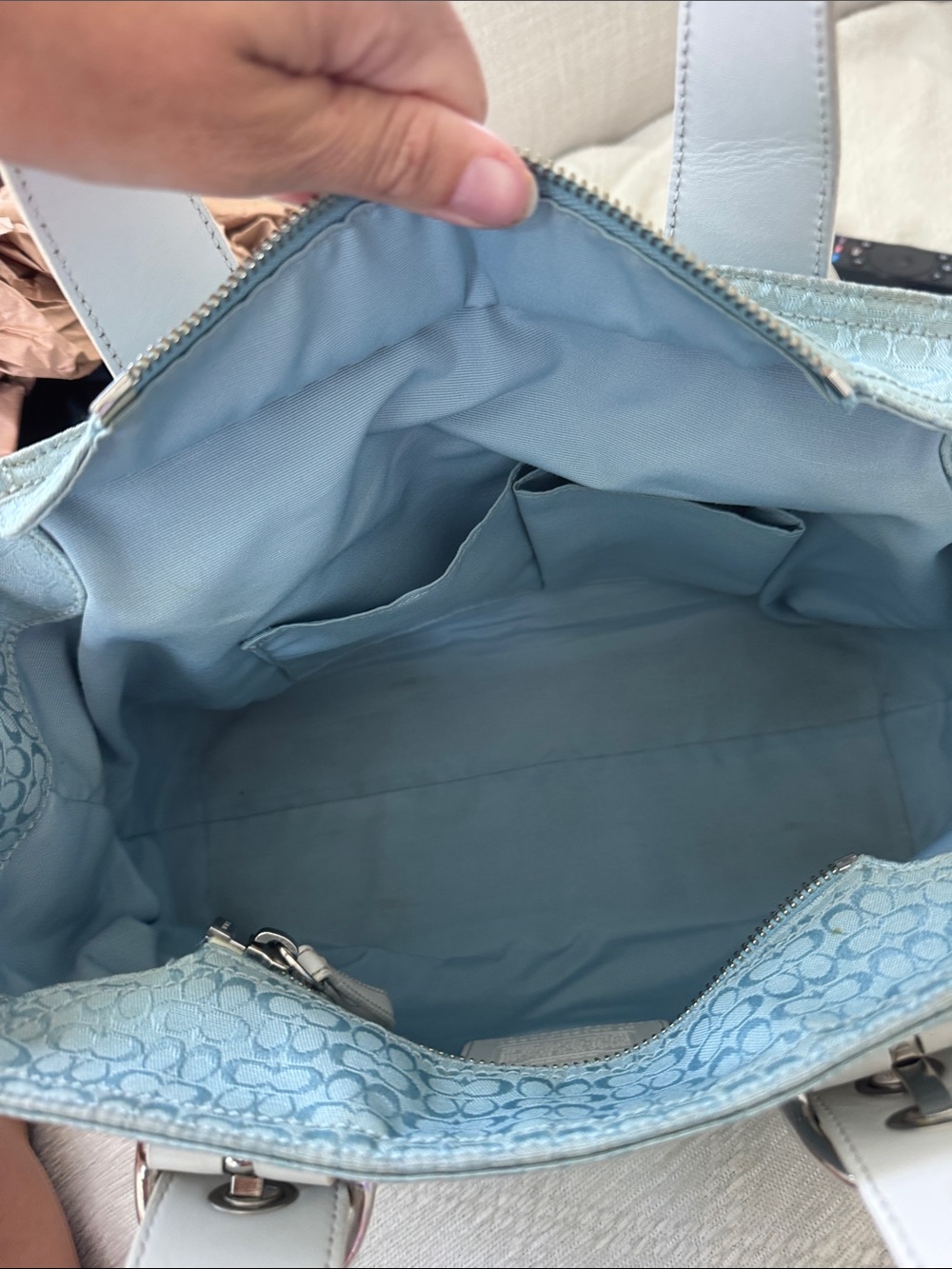 Coach Soho Signature Tote Baby Blue Y2K with COA - Picture 11 of 12